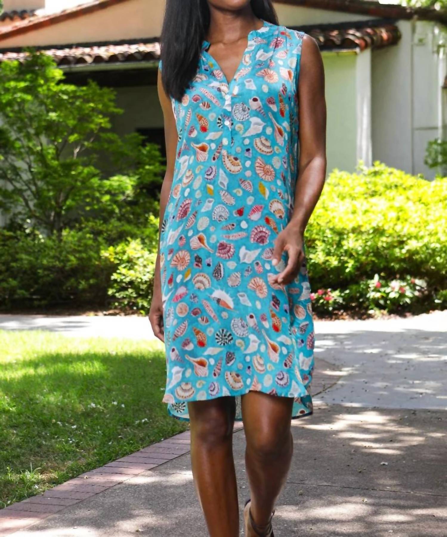 Apny - Sleeveless Seashell Mini Dress