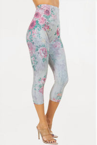 M.Rena - Antique Baroque Floral Print Crop Leggings