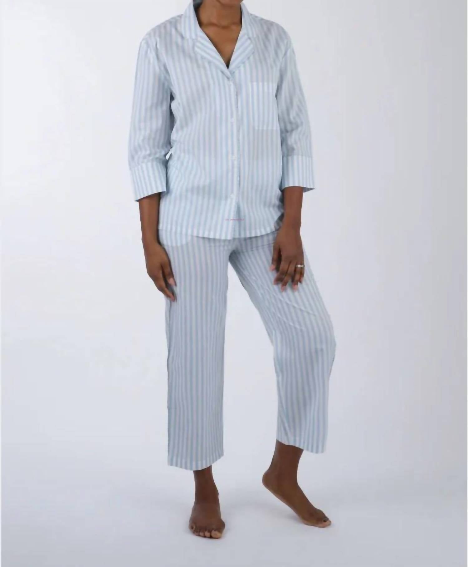 Lenora - Button-front Top And Capri Pants Pajama - Plus