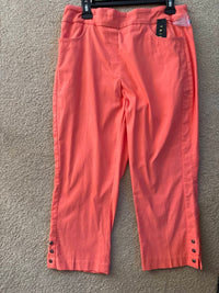 Tribal - Women's Pull-on Capri Pants