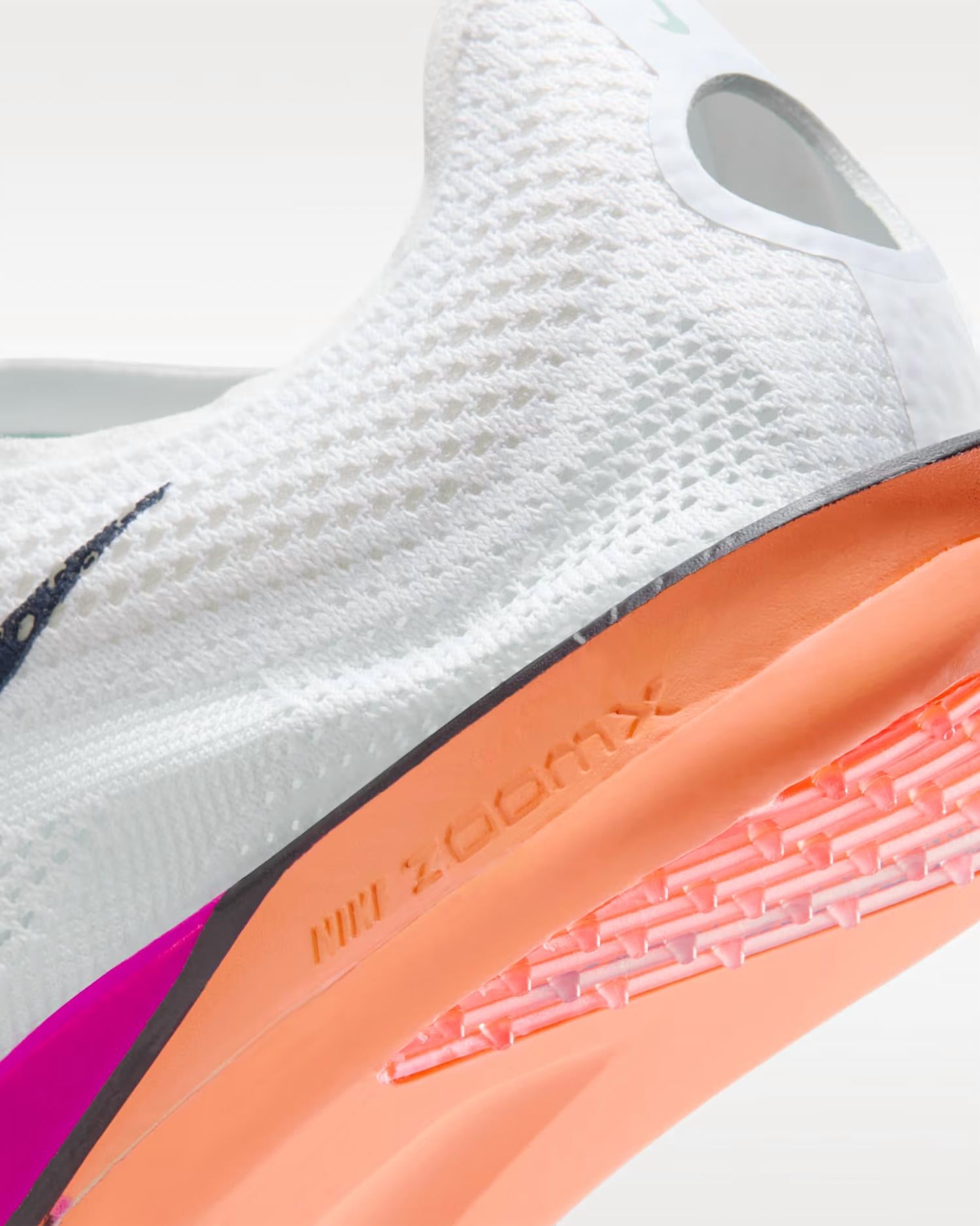 Nike - Men's Dragonfly 2 Elite Track & Field Distance Spikes Shoes