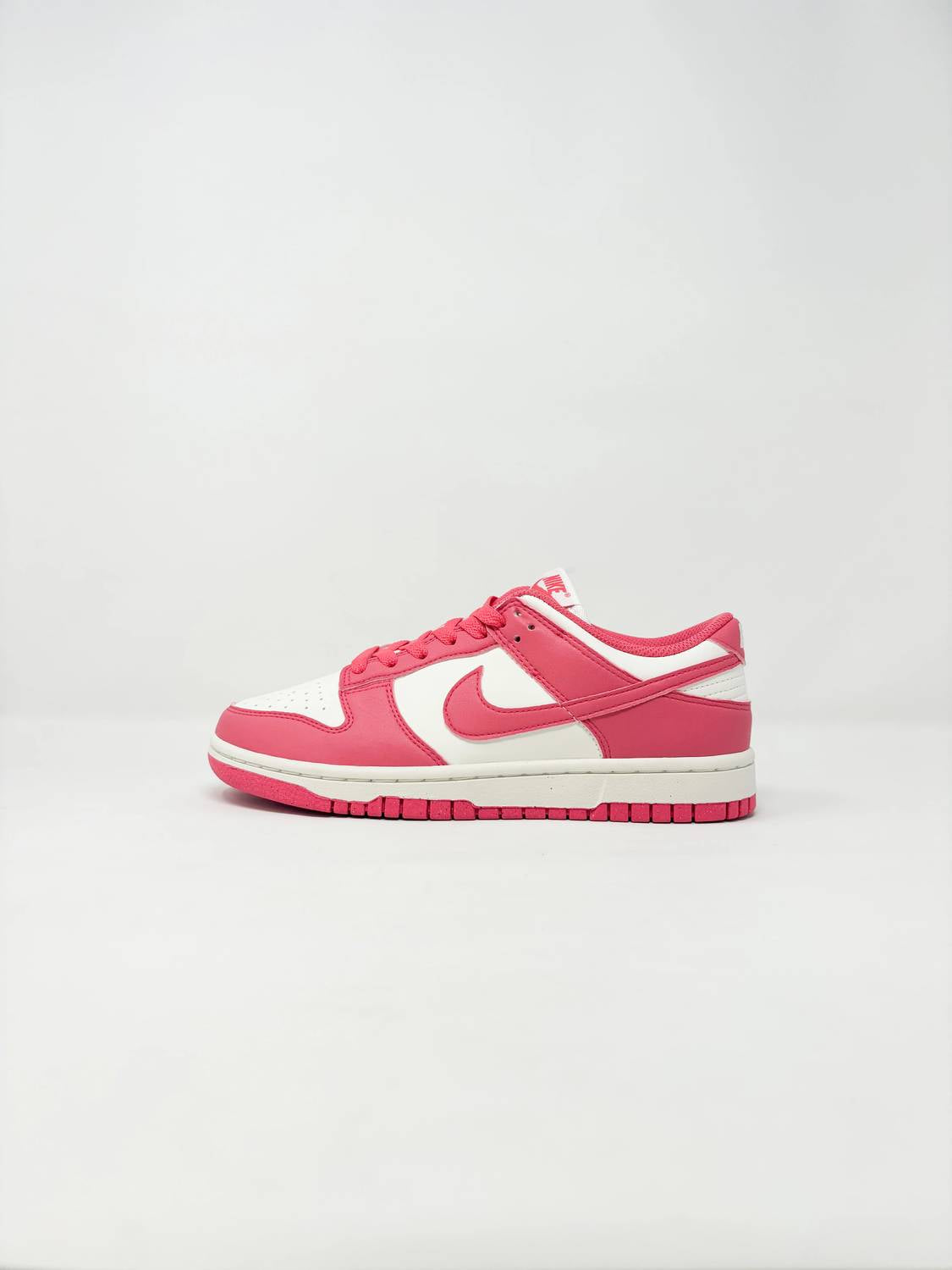 Nike - Women's Dunk Low Sneakers