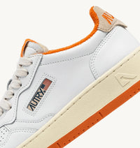 Autry - Women's Medalist Low Sneakers