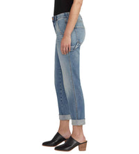 Carter Mid Rise Girlfriend Jean