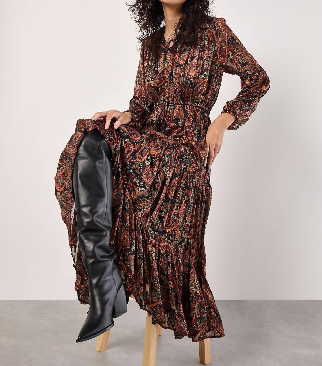 Apricot - Painterly Lurex Paisley Midi Dress