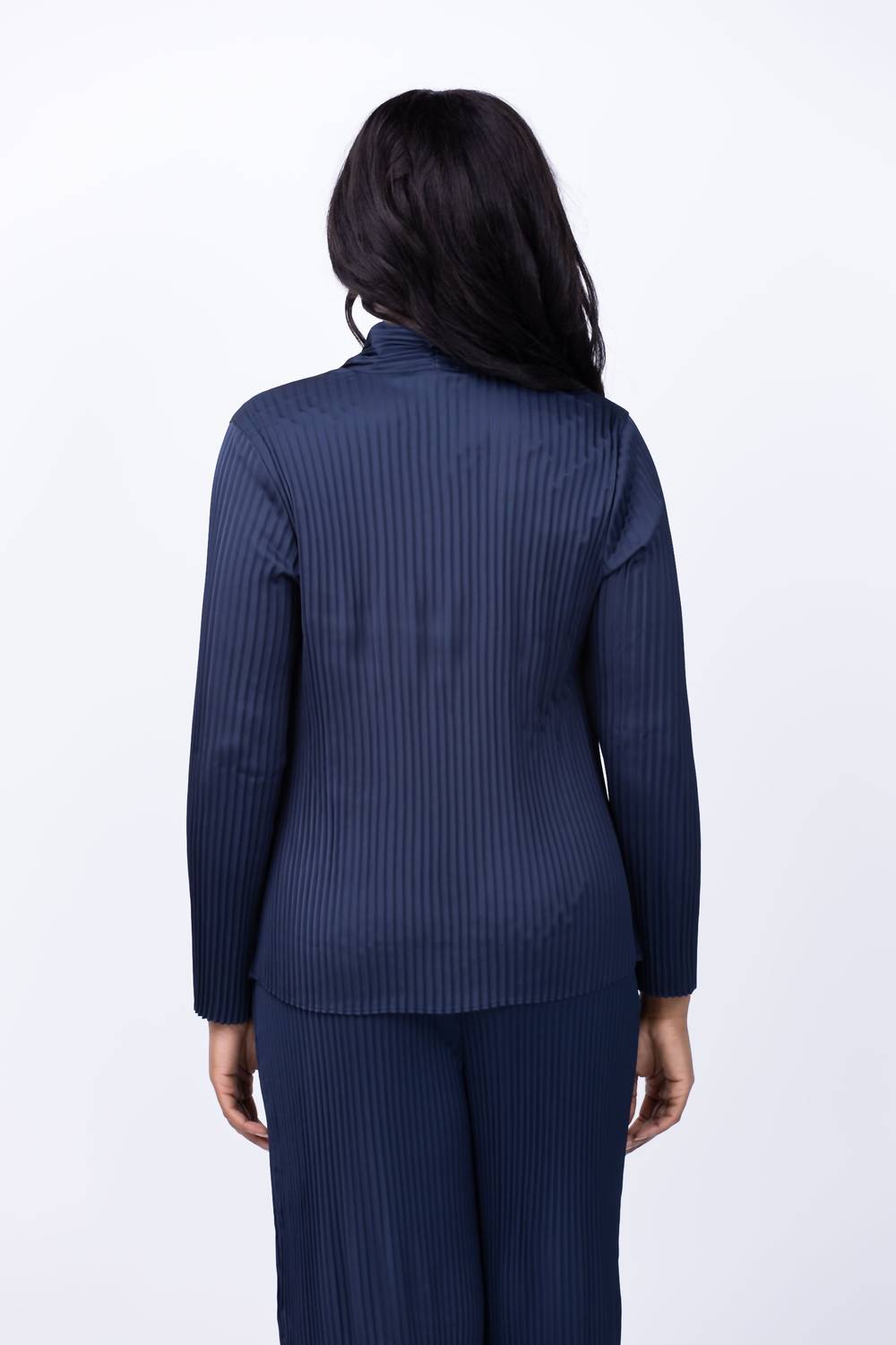 Nic + Zoe Crinkle Crepe Shirt Top in dark indigo - women's long sleeve top - alternate view