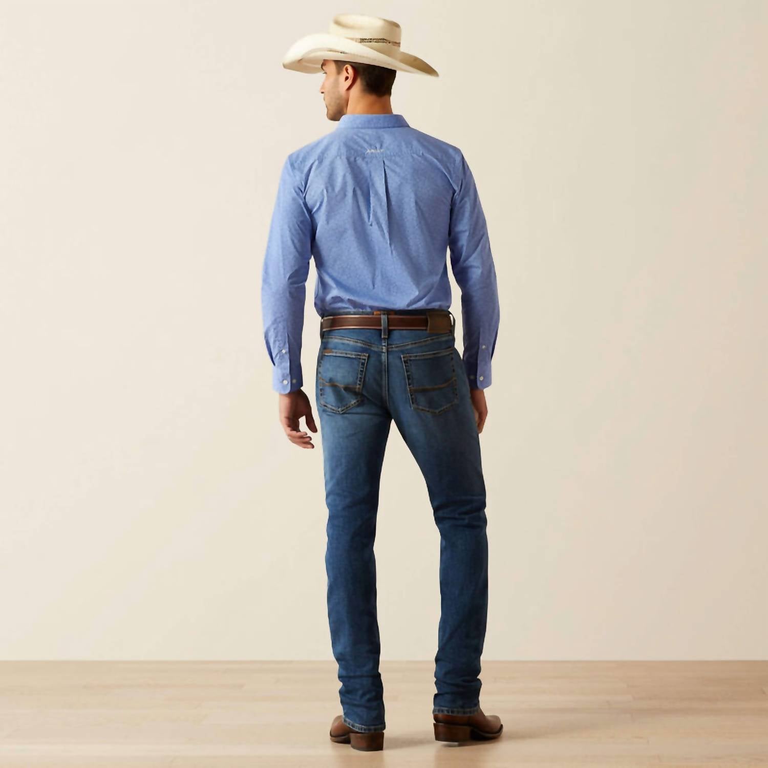 ARIAT M8 Modern Miles Straight Leg Jeans in carlos - men's jeans - detail view