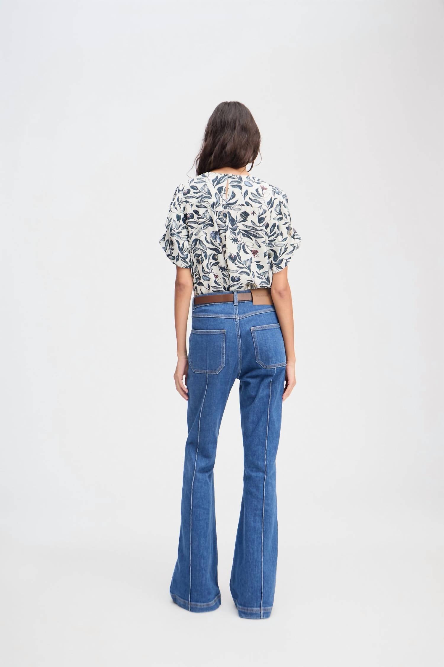 MUNTHE Lustanna Blouse in kit - women's blouse - detail view