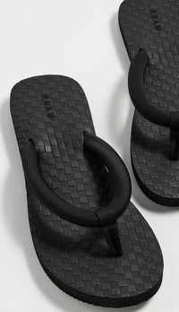 Roam - Women's The Slip Sandal