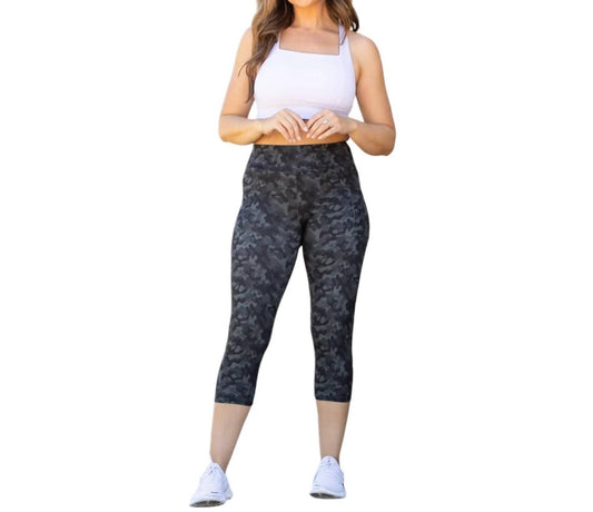 Julia Rose - Capri Leggings with Pockets