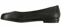 SAS Women's Scenic Ballet Flat in black 1 - women's flats - detail view