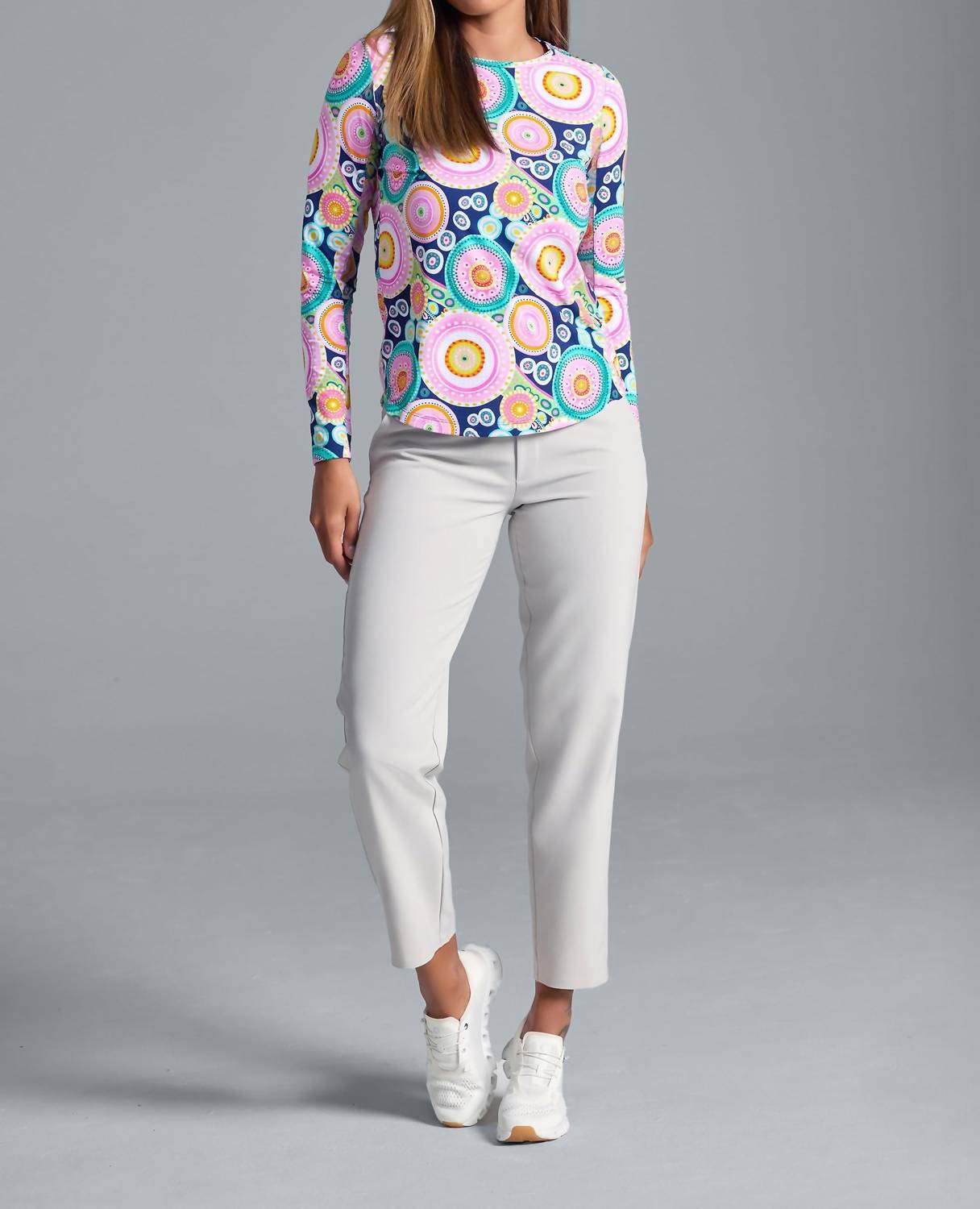 Ibkul - Upf Leona Print Long Sleeve Crew Neck Top