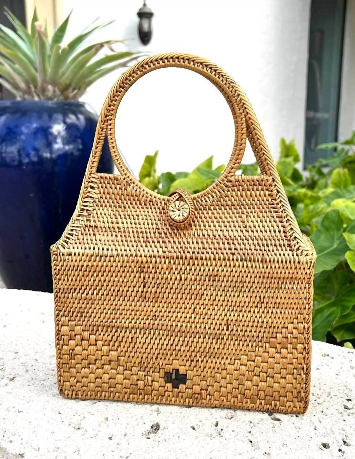 The Winding Road - Women's Ata Vine Round Handle Handbag