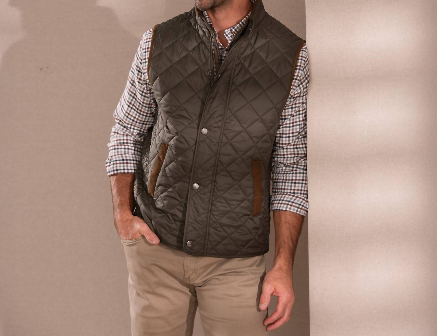 Madison Creek Outfitters Greenville Diamond Quilted Nylon Vest in loden - men's jacket - detail view