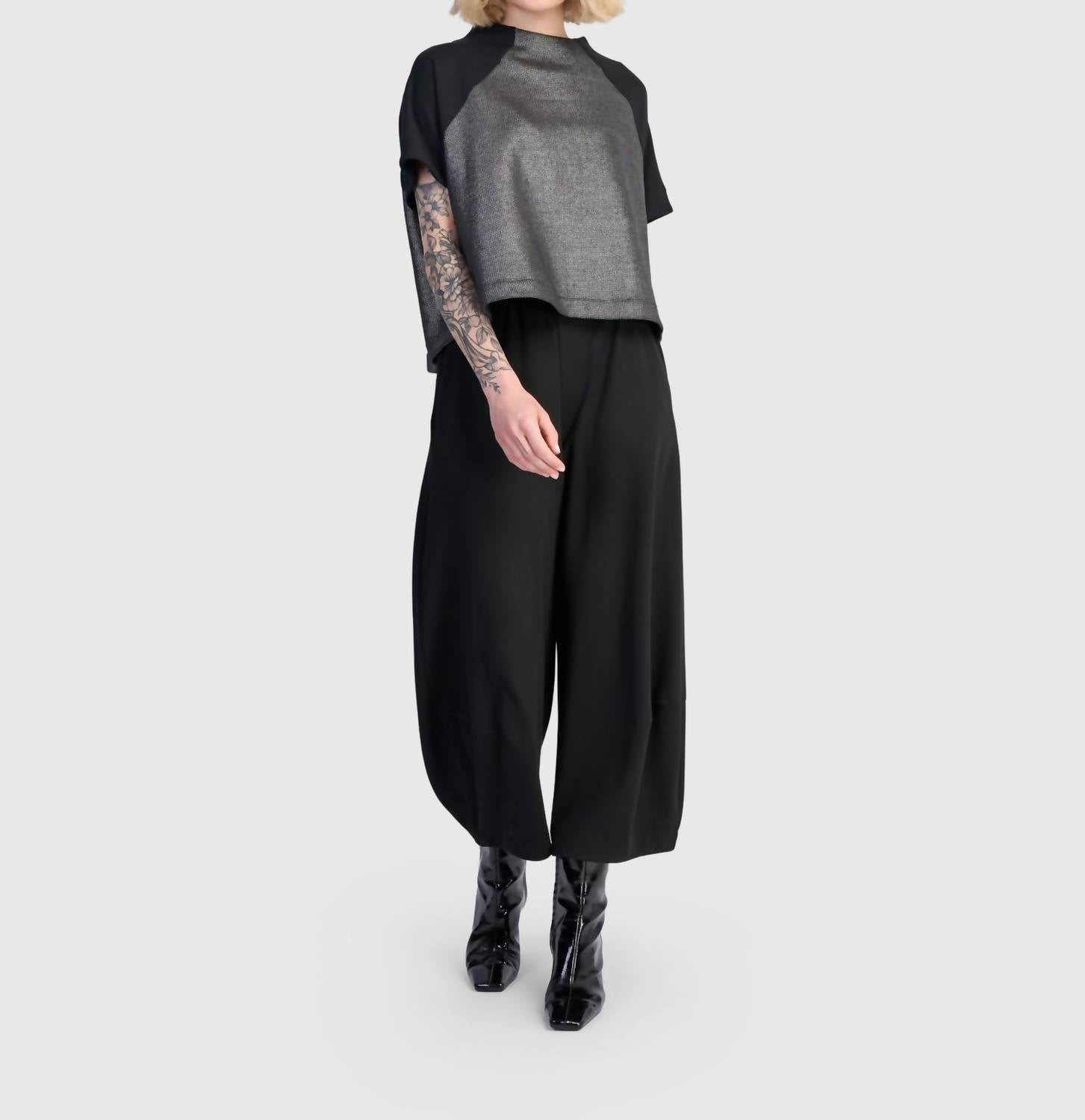 Alembika - Velma Raglan Top