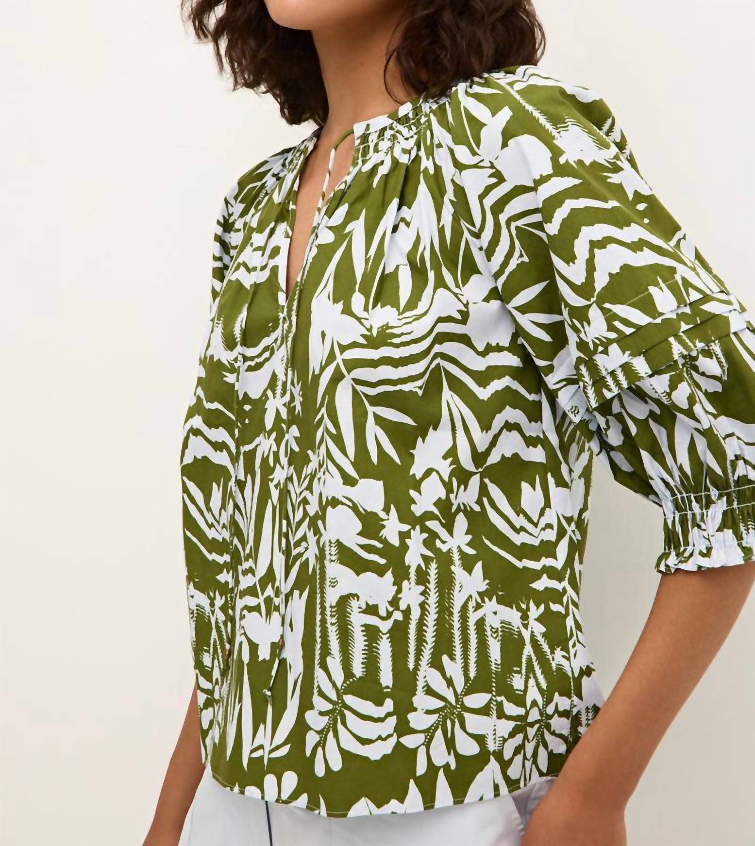 Marie Oliver - Lara V-neck Top