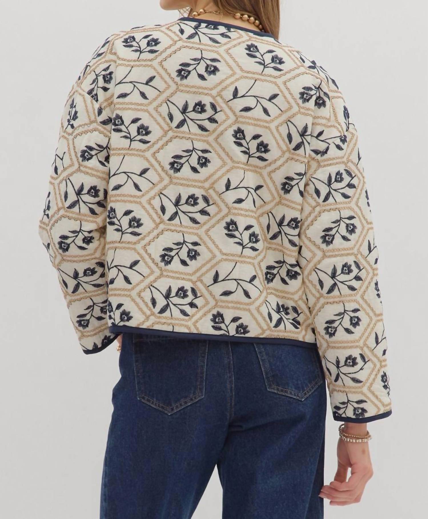 Entro - Threaded Grace Jacket