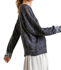 Umgee - Leopard Print Trimmed Top