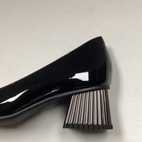 1936 - Women's Saveria Plain Fan Mid Pump