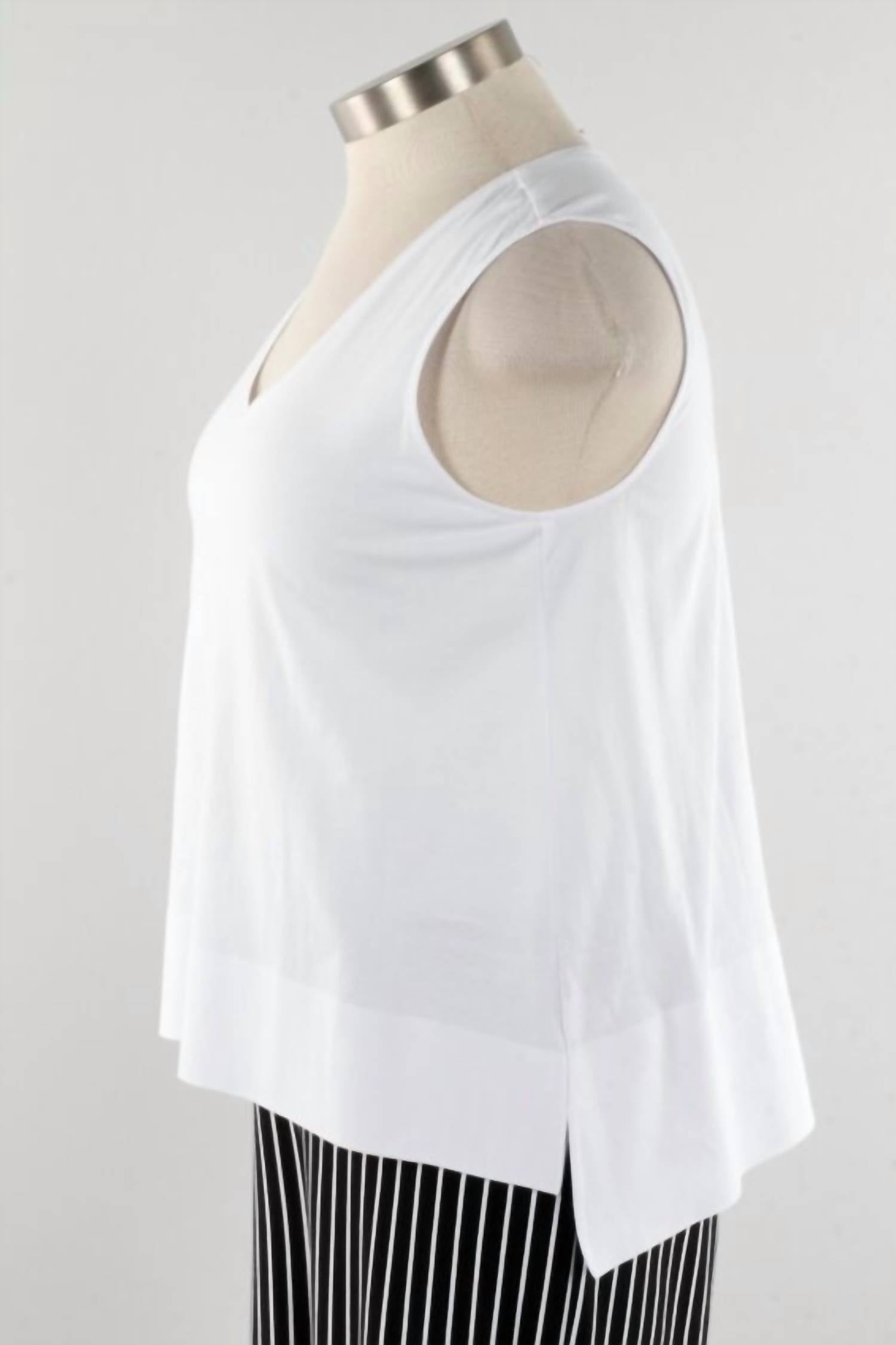 Habitat - Women's Deep Hem V-neck Tank Top
