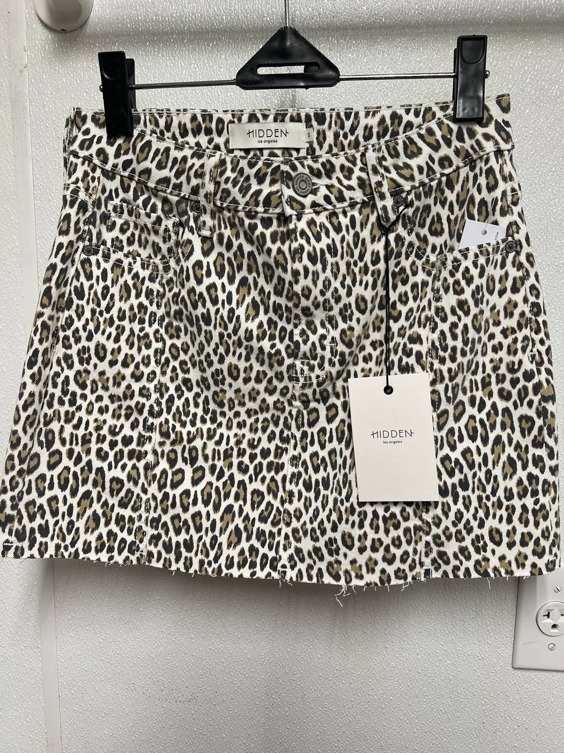 Hidden - Women's Peyton Skirt