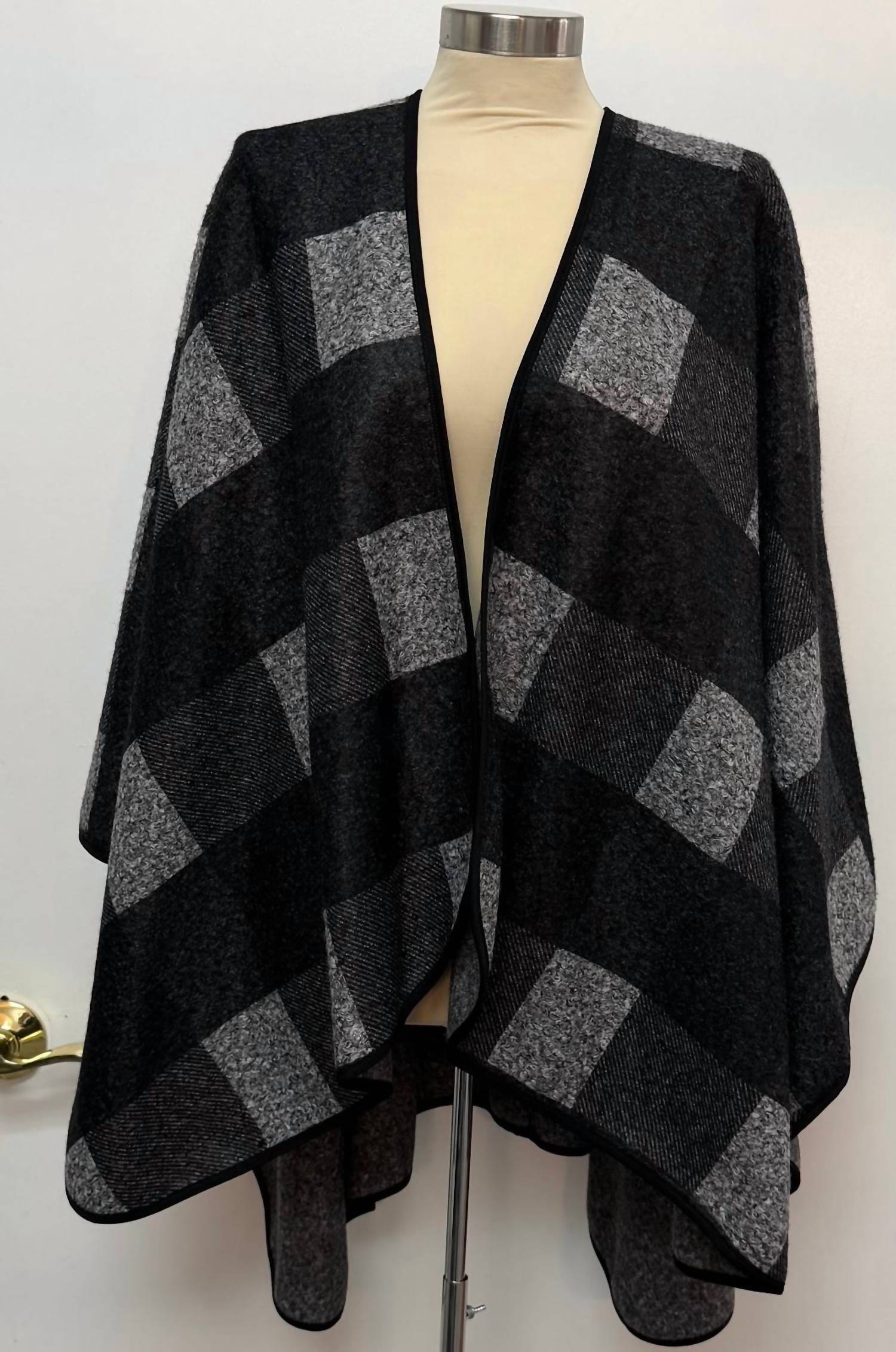 Bali - Women's Cape Plaid Open-front Poncho