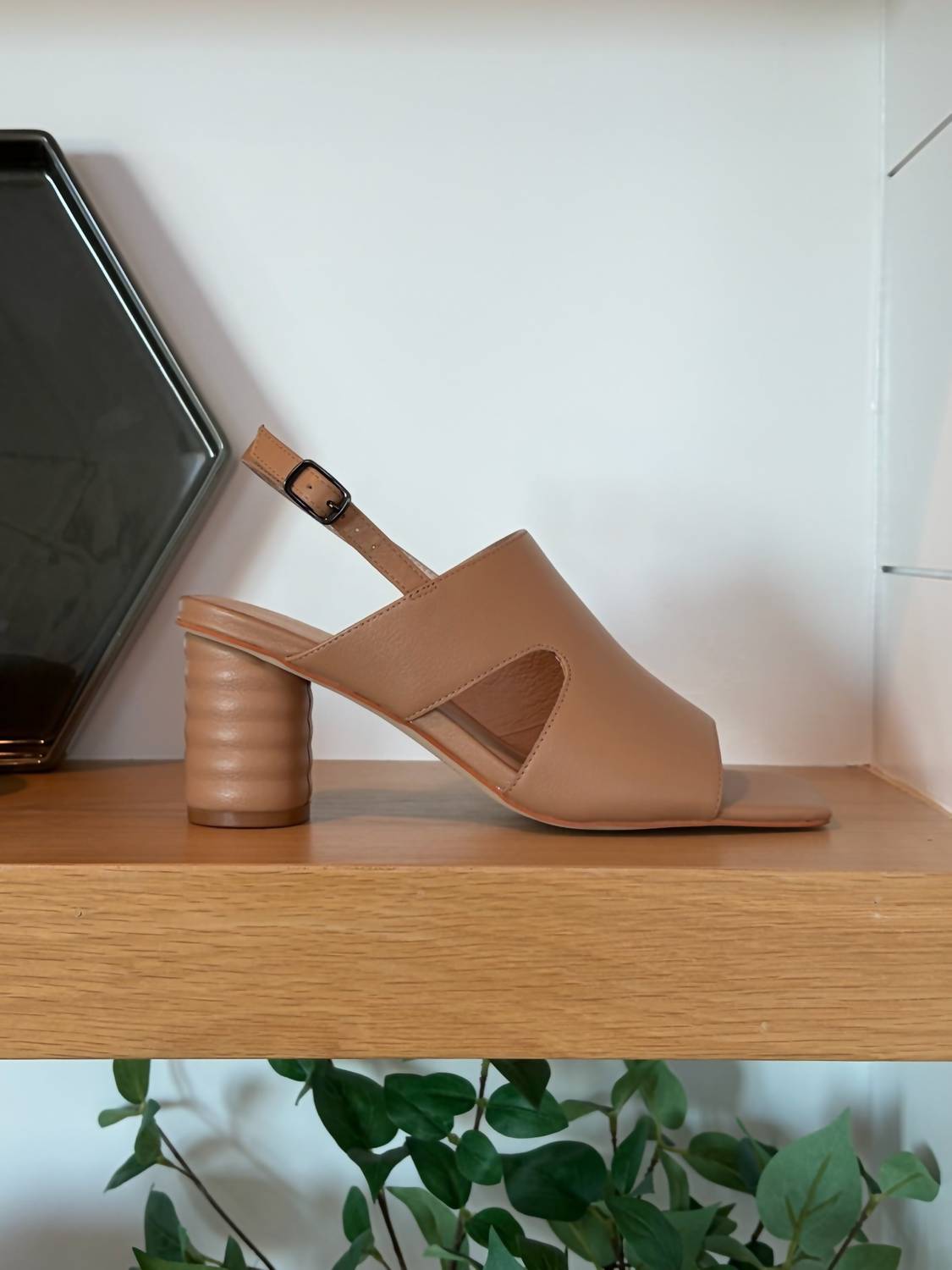 Intentionally Blank - Women's Kang Heel Sandal