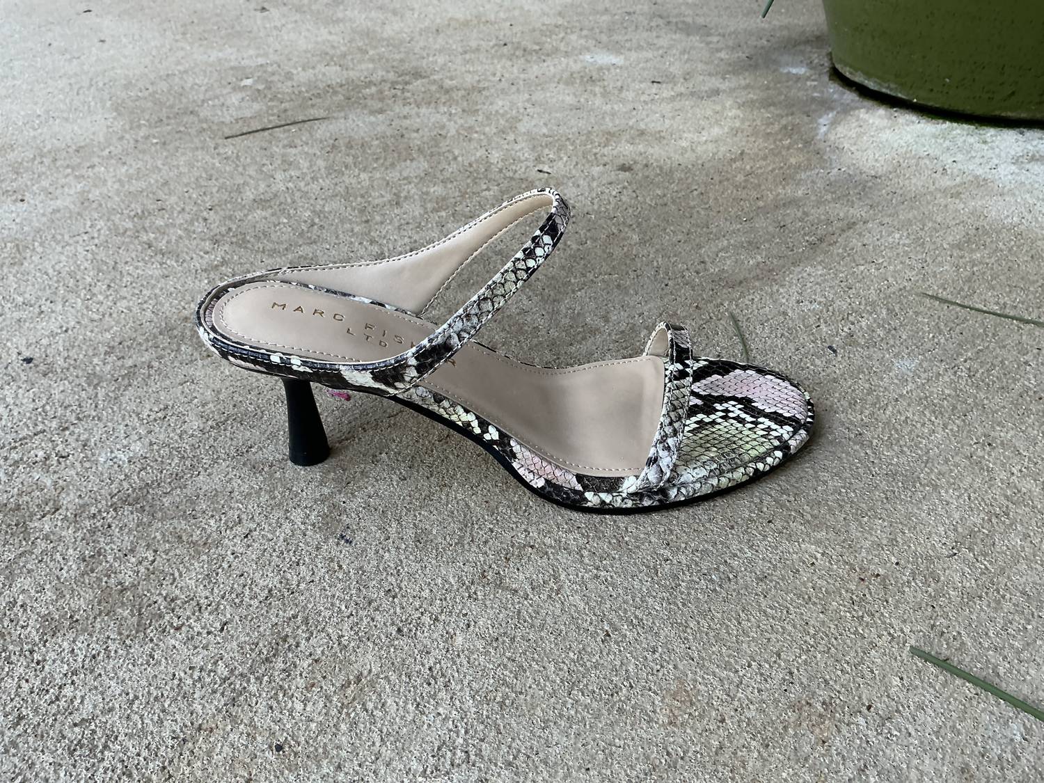 Marc Fisher - Women's Alonde Sandals
