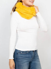 Riah Fashion - Women's Faux Fur Infinity Scarf