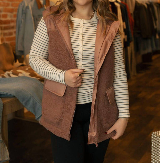 Mono B - Women's Alpine Fleece Zip Up Hooded Vest