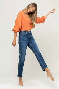 Sanity Style - Elijah Straight Mom Jeans