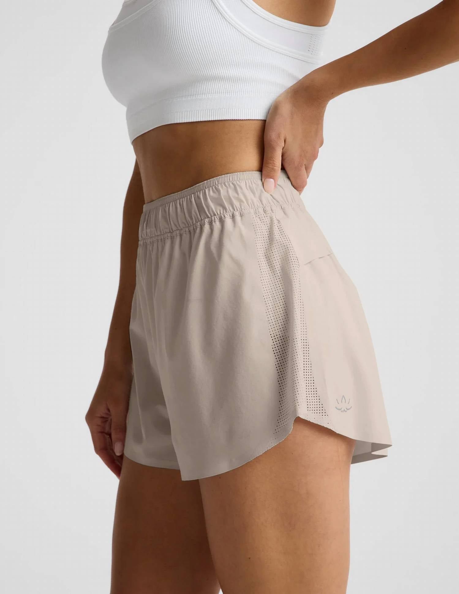 Beyond Yoga - Solemate Shorts
