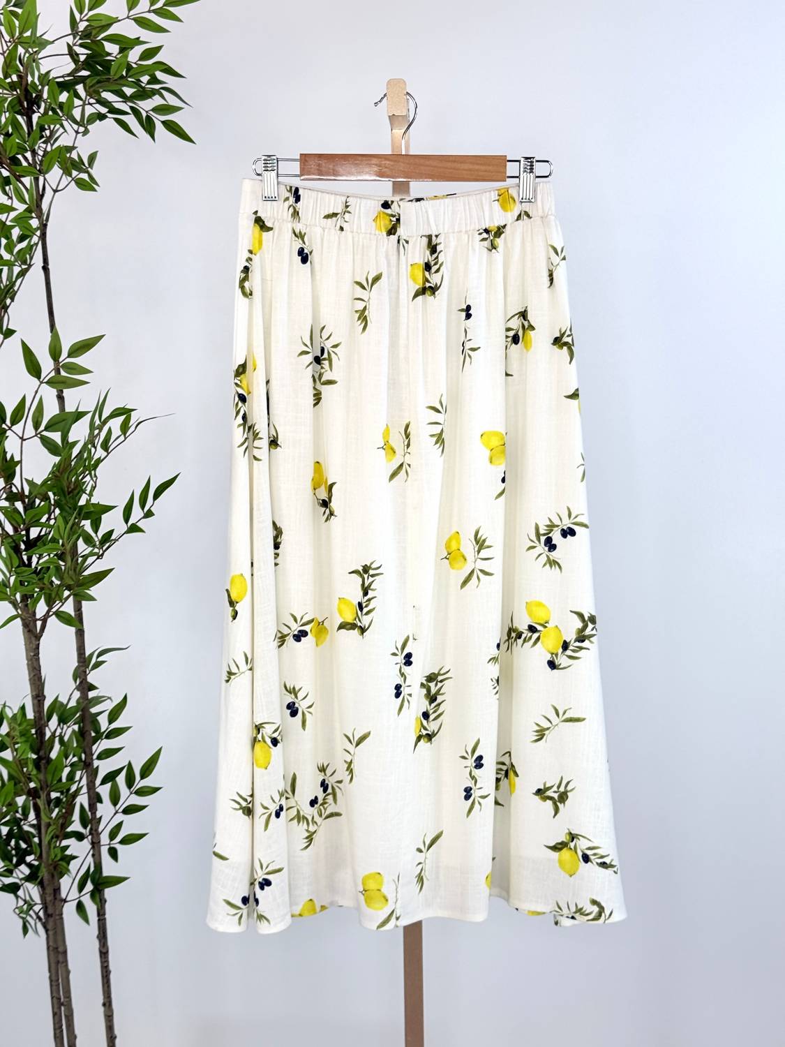 Pink Martini - Women's La Maida Midi Skirt
