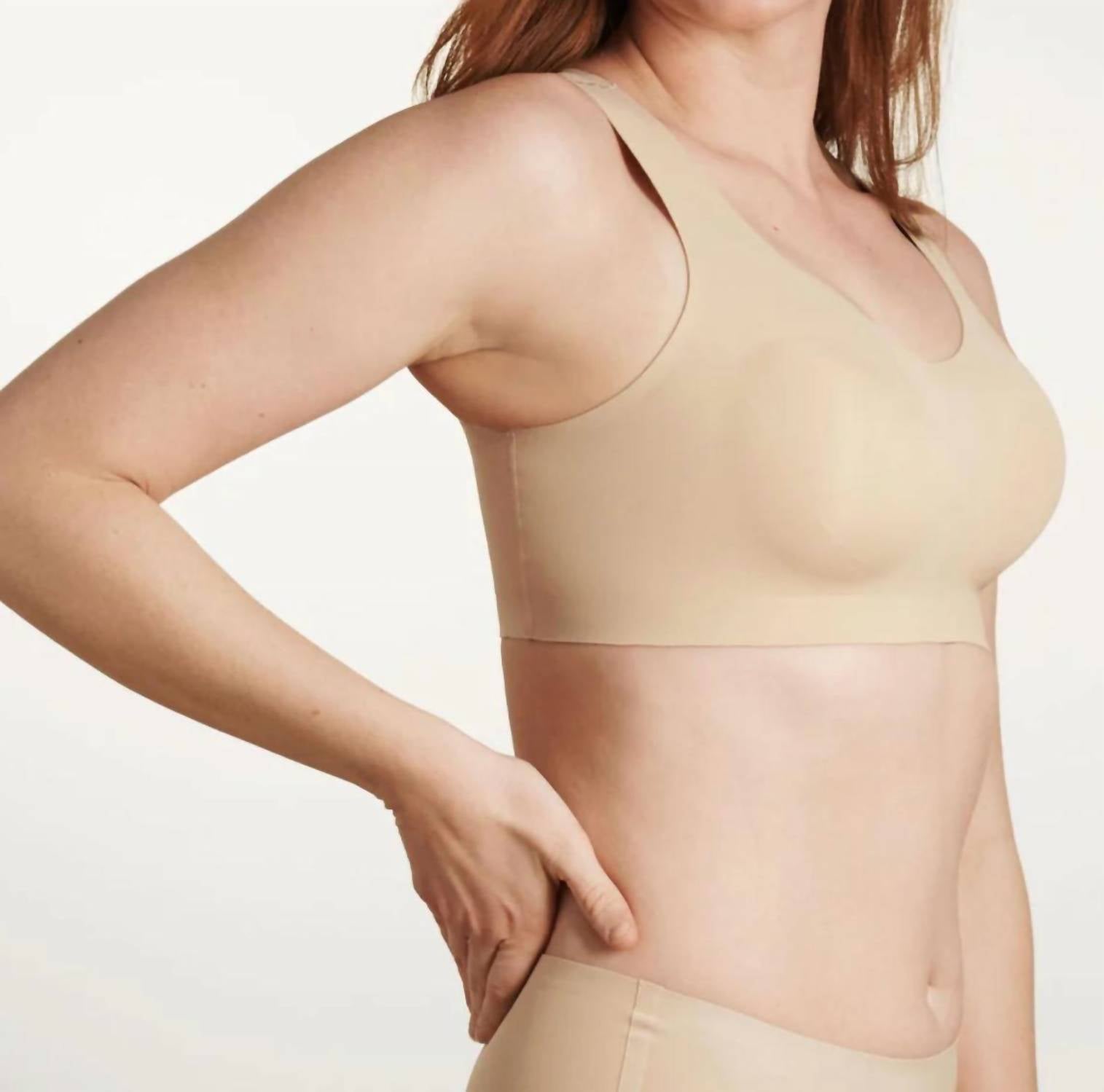 Evelyn & Bobbie - Defy Bra