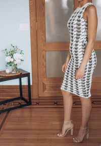 Endless Blu. - Houndstooth print sweater knit dress