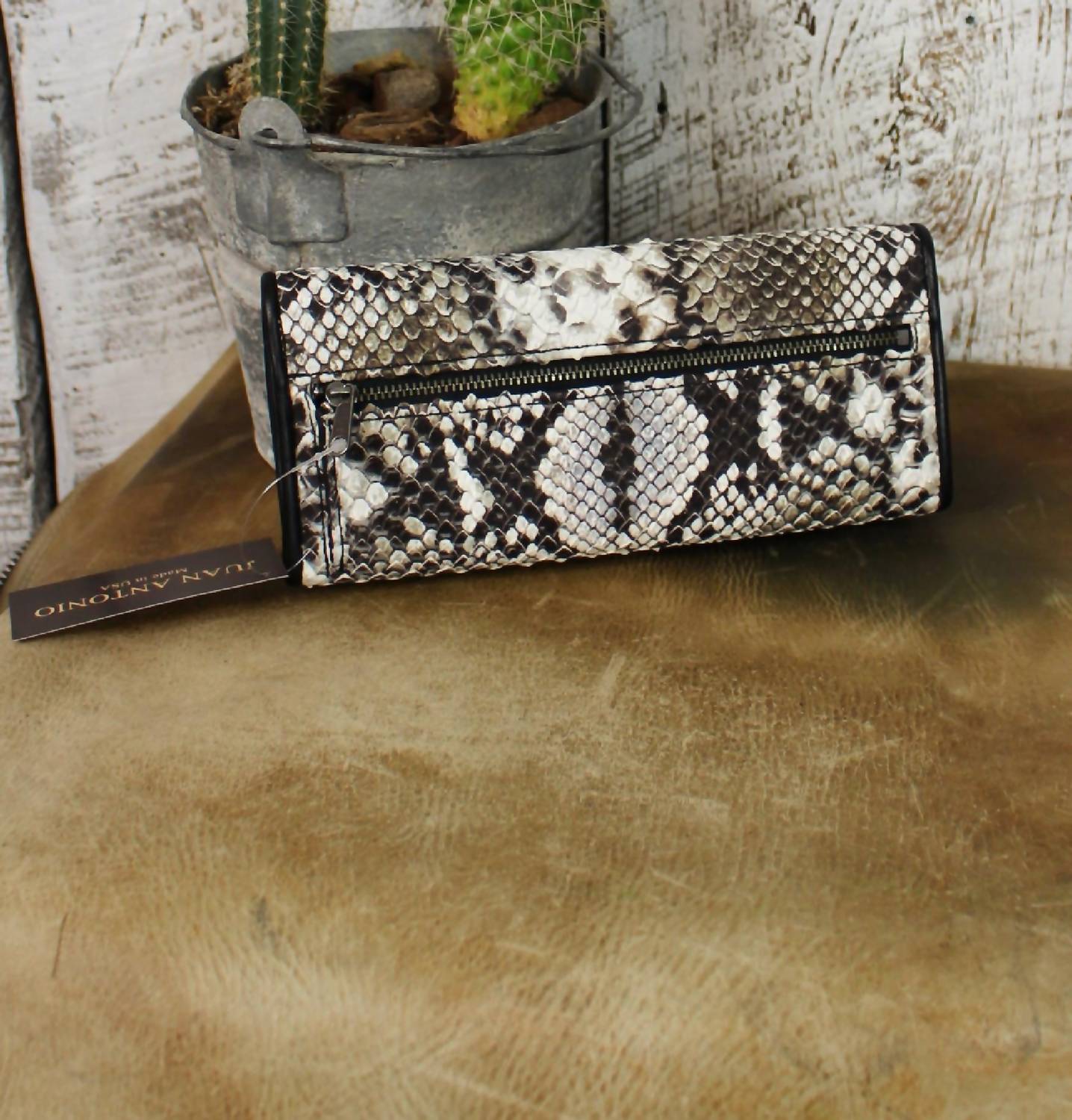 Juan Antonio - Women's Mohave Antonio Wallet