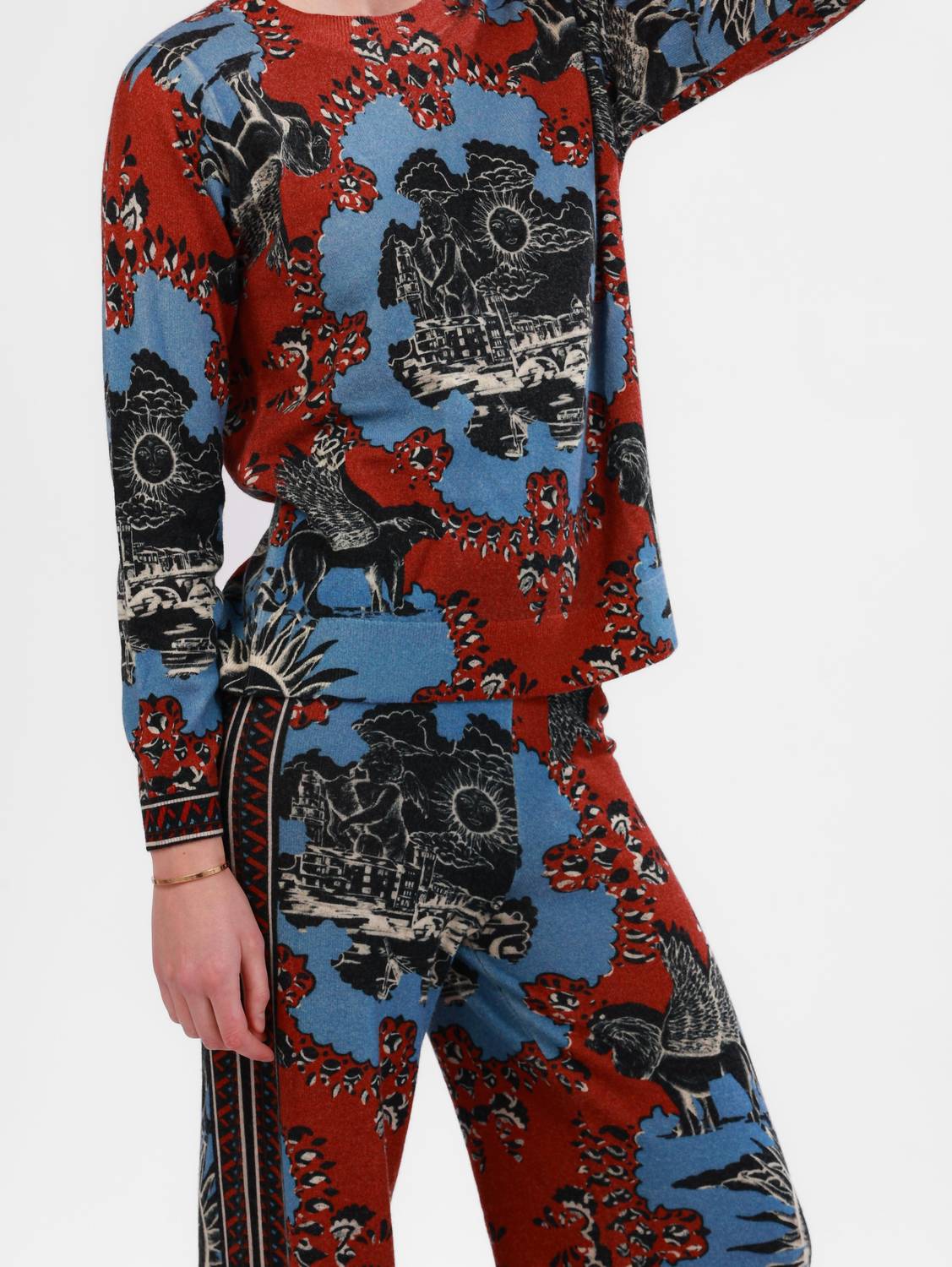 Las Sureñas - Italian Coast Sweater