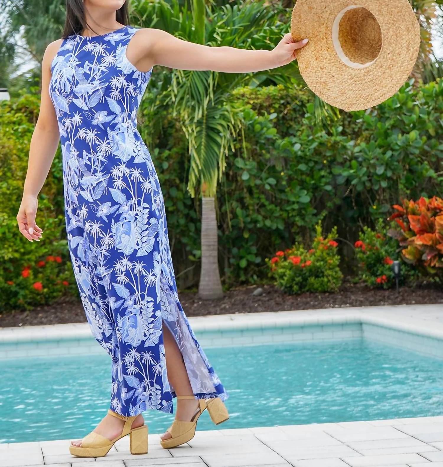 Ana Clare - Emilee Maxi Shift Dress