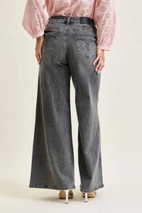 Judy Blue - Mid Rise Palazzo Split Back Yoke Jeans