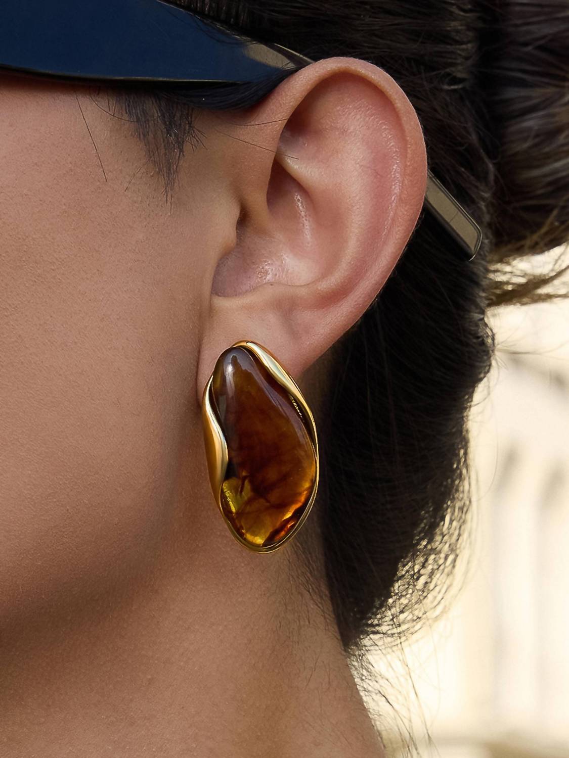 Flanerie By Maiq - Women's Maélie Resin Drop Earrings