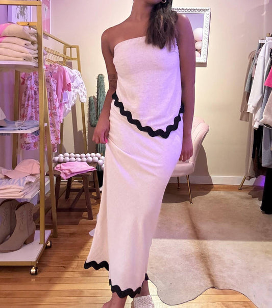 Sadie & Sage - Go With The Flow Wavy Trim Midi Skirt