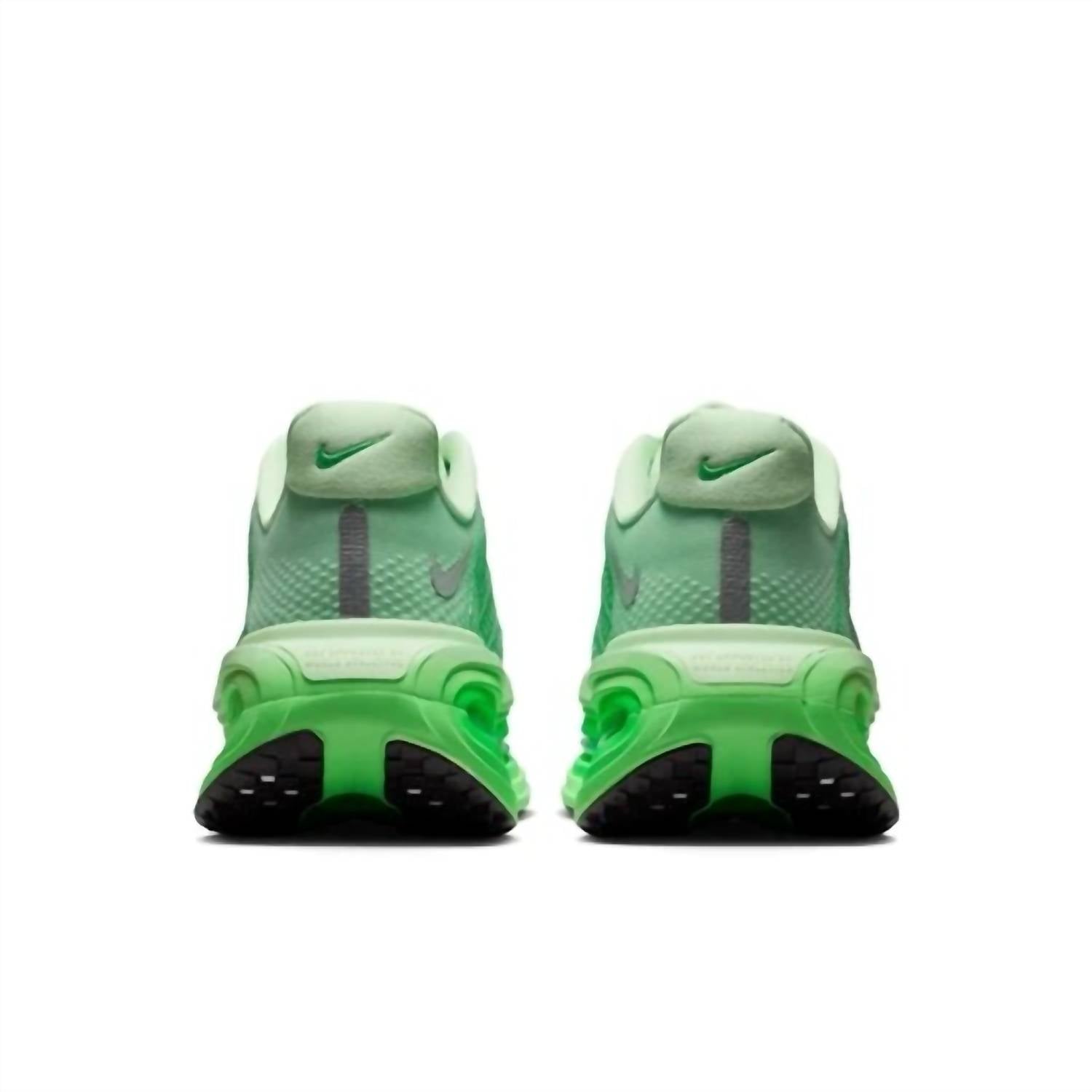 Nike - Women's Vomero Premium Shoes