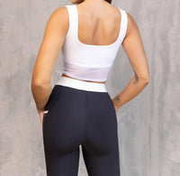 HEROINE SPORT High Support Duo Top in white - women's tank top - detail view