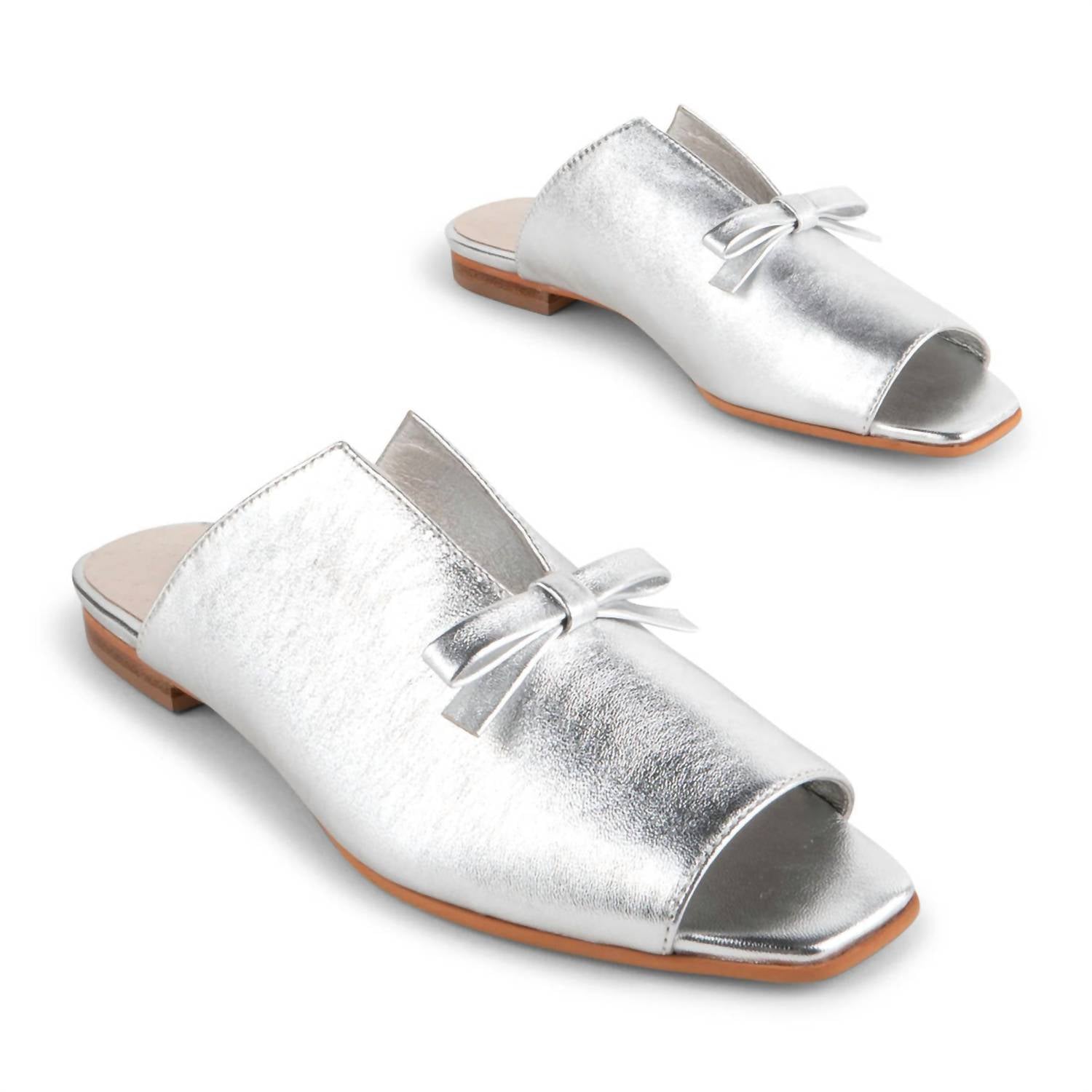 Intentionally Blank - Women's Palace Sandals