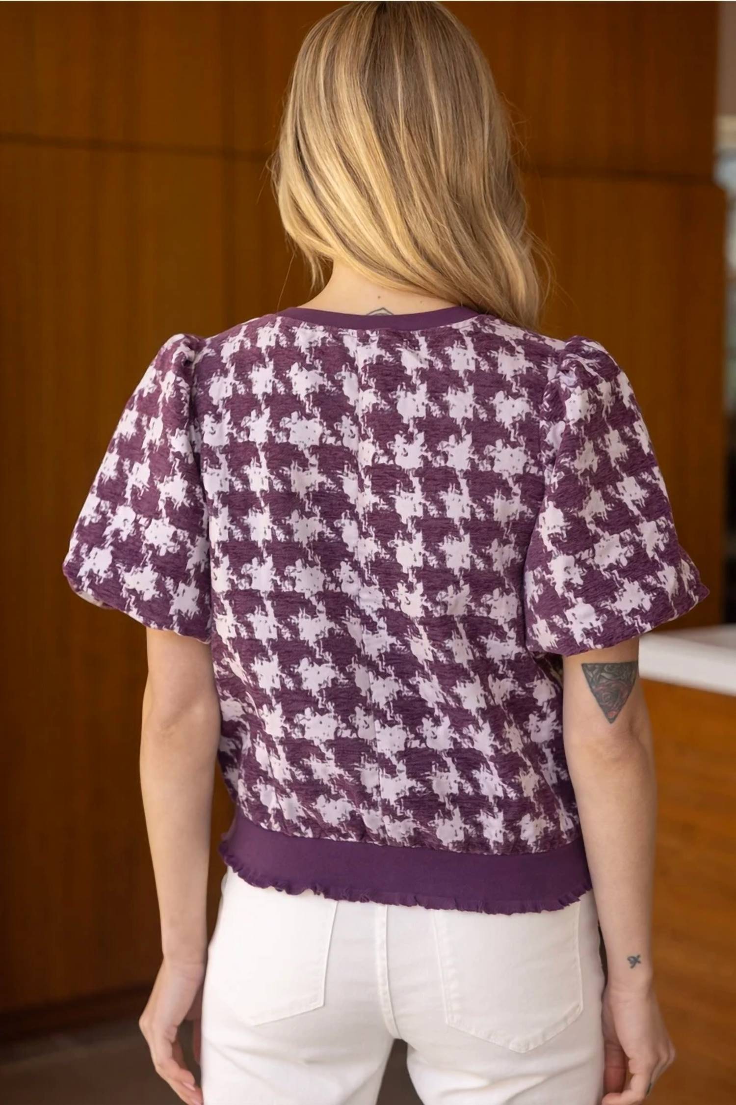 Voy - Houndstooth Velvet Contrast Band Top