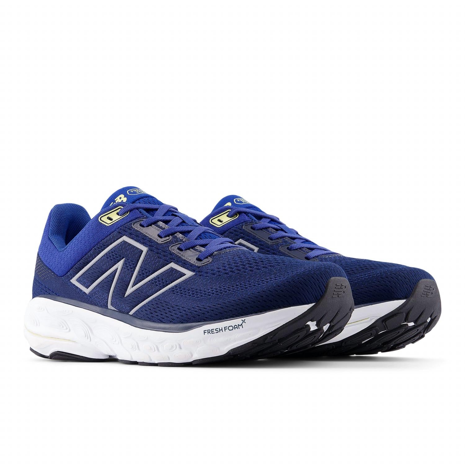 New Balance - Men's 860v14 Running Shoes