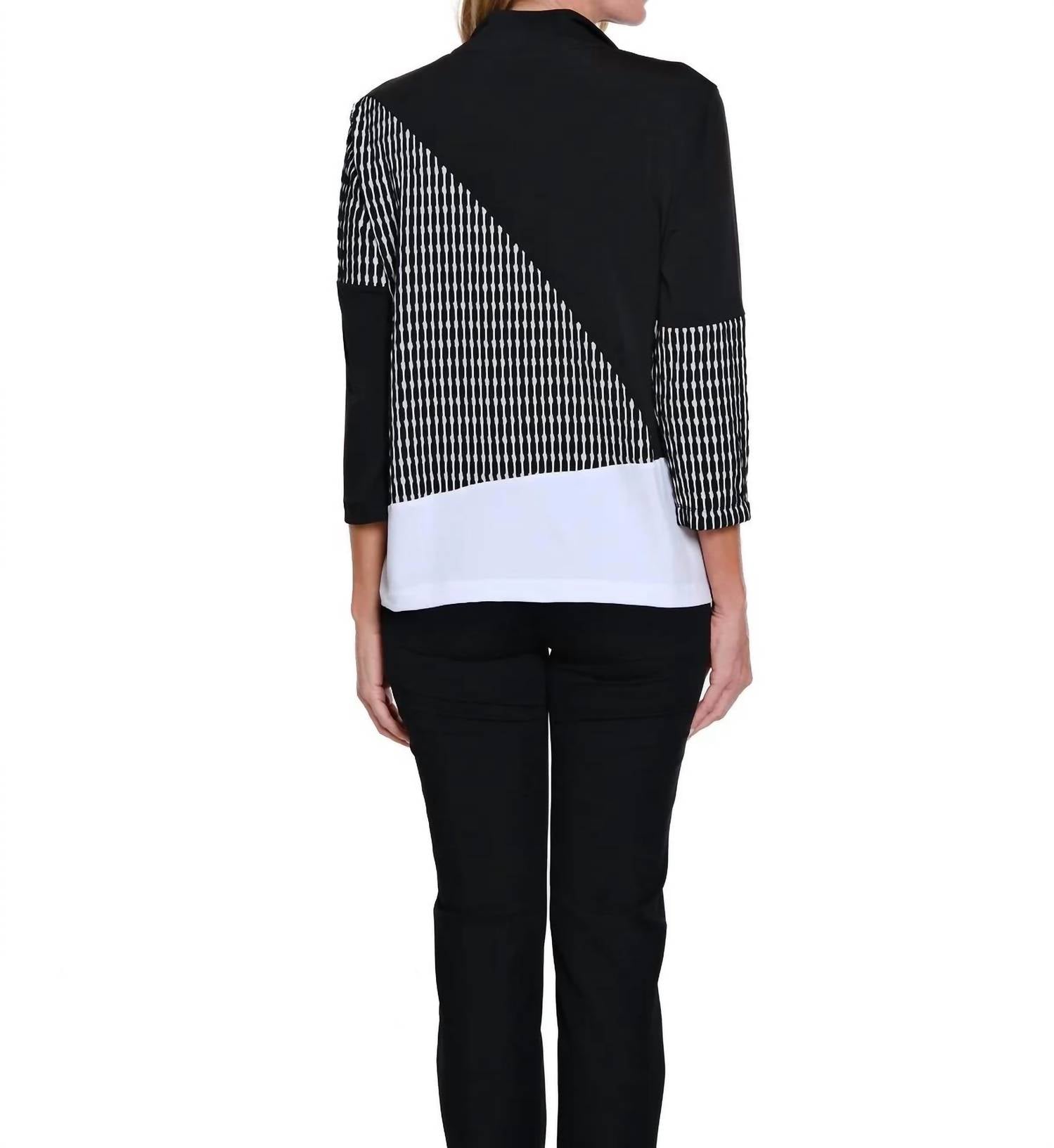 Multiples - 3/4 Sleeve Zip Thru Collar Top