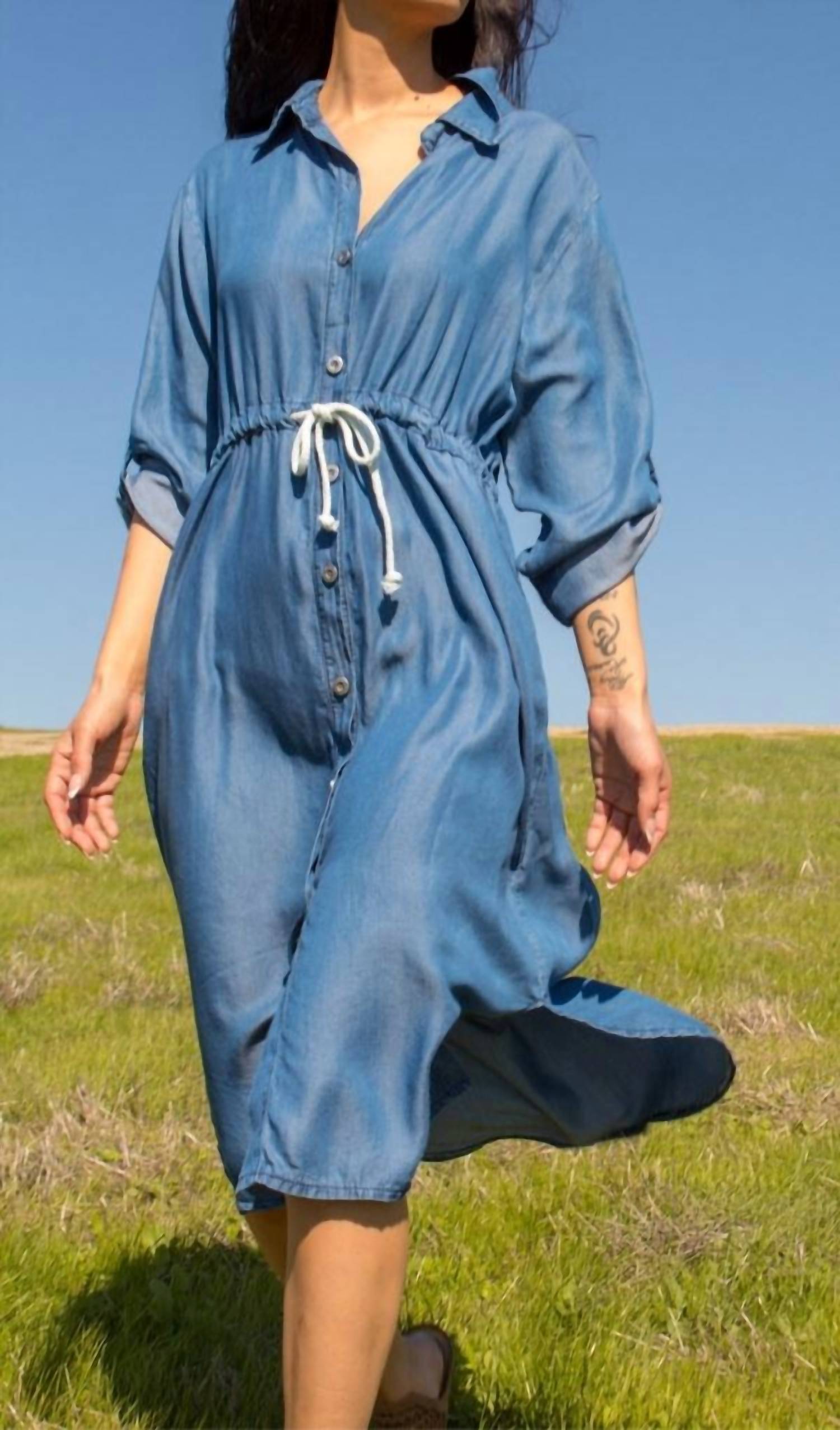 Gigi Moda - Fresca Denim Midi Dress