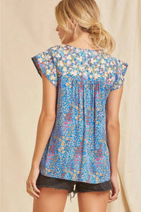 Andree By Unit - Flutter Sleeve Embroidered Top