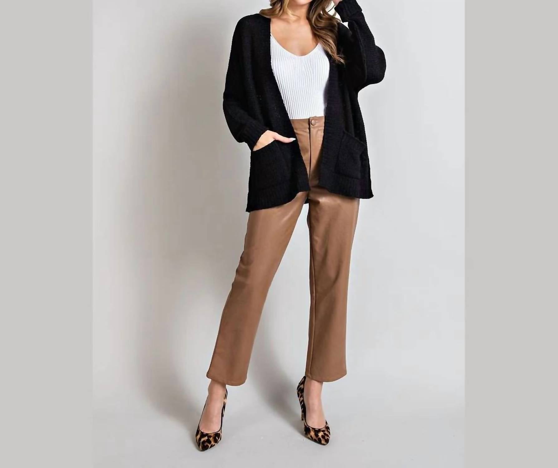 Ee:Some - Ribbed Knit Cardigan